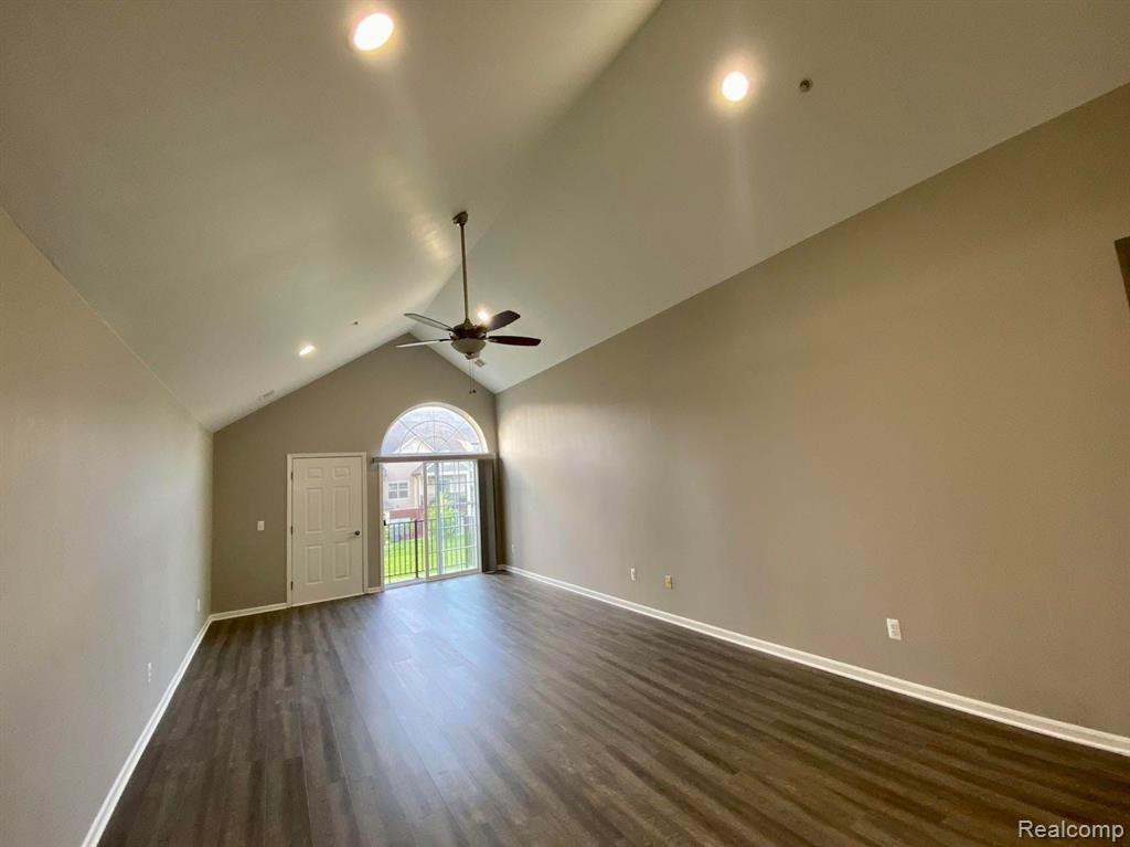 7691 Ambassador Drive, Utica, MI 48316 — Photo 17