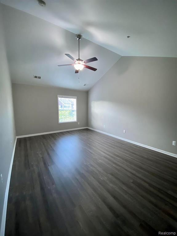 7691 Ambassador Drive, Utica, MI 48316 — Photo 18