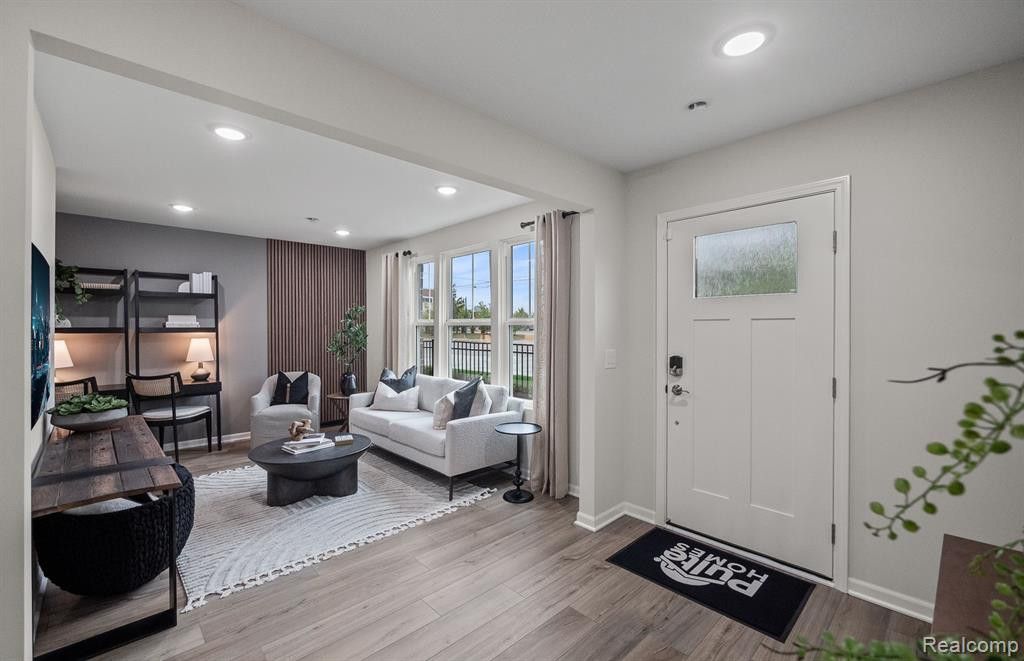 43185 Atwood Avenue, Novi, MI — Photo 2