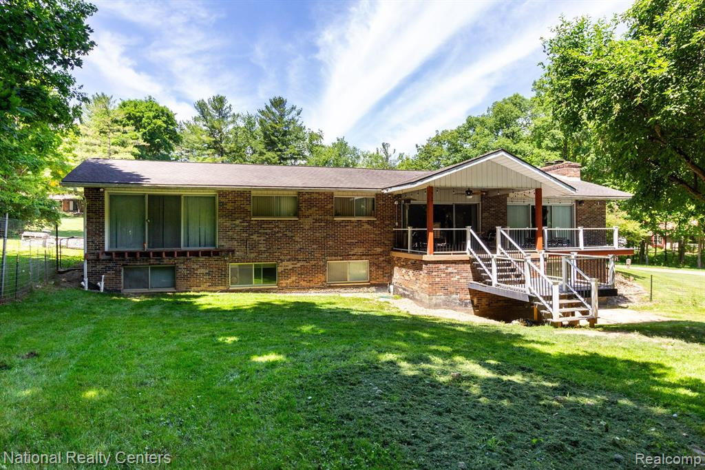 7797 BIRCKLAN Drive, Canton, MI 48187 — Photo 6