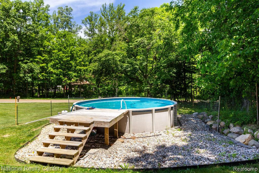 7797 BIRCKLAN Drive, Canton, MI 48187 — Photo 9