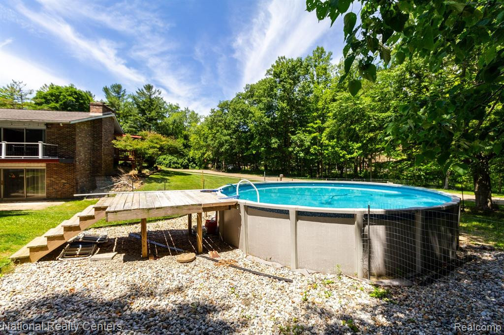 7797 BIRCKLAN Drive, Canton, MI 48187 — Photo 10