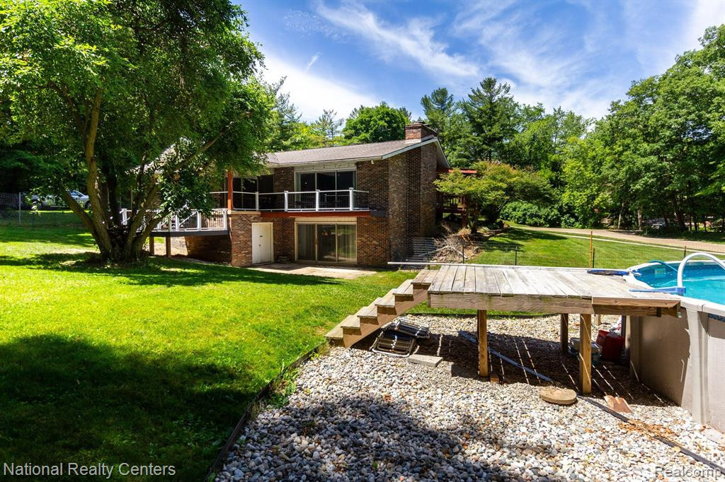 7797 BIRCKLAN Drive, Canton, MI 48187 — Photo 11