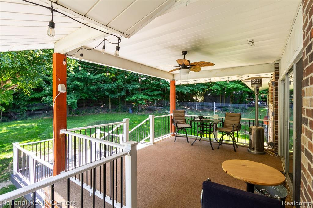 7797 BIRCKLAN Drive, Canton, MI 48187 — Photo 15