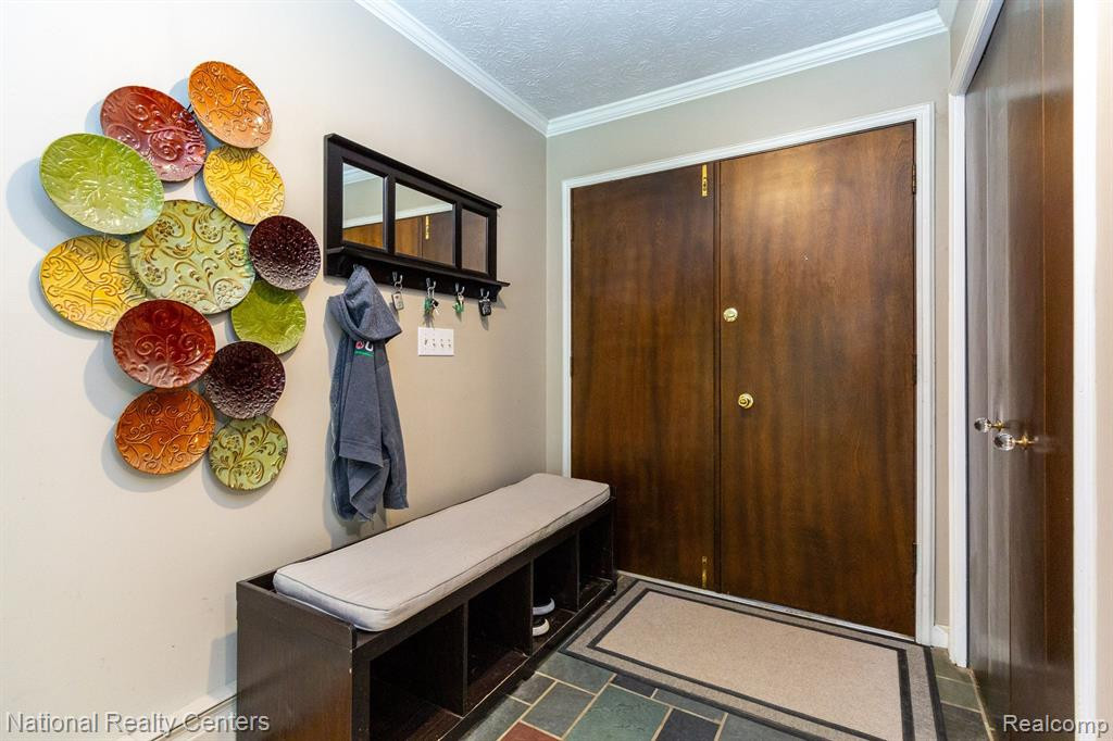 7797 BIRCKLAN Drive, Canton, MI 48187 — Photo 17