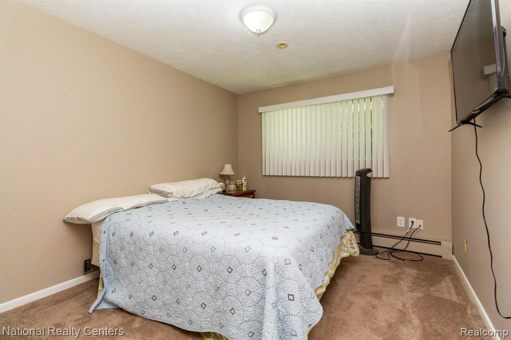 7797 BIRCKLAN Drive, Canton, MI 48187 — Photo 34