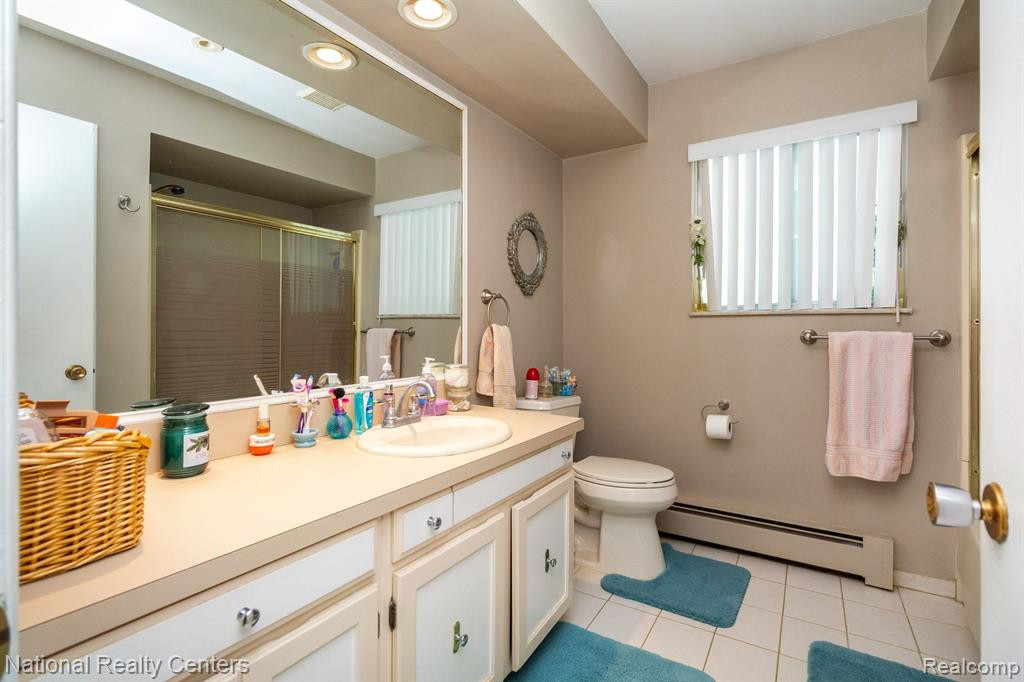 7797 BIRCKLAN Drive, Canton, MI 48187 — Photo 36