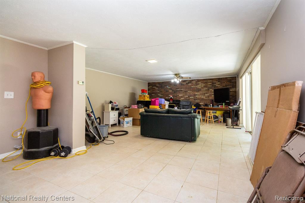 7797 BIRCKLAN Drive, Canton, MI 48187 — Photo 38
