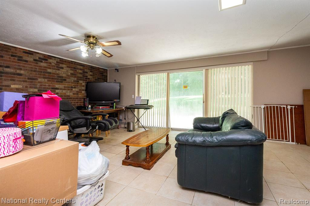 7797 BIRCKLAN Drive, Canton, MI 48187 — Photo 39