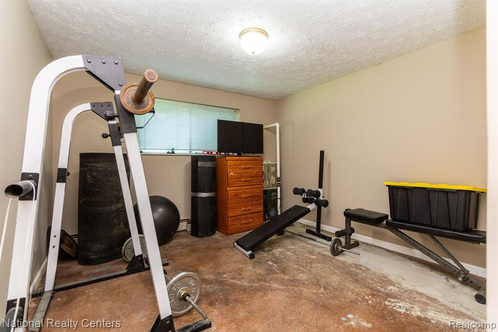 7797 BIRCKLAN Drive, Canton, MI 48187 — Photo 42