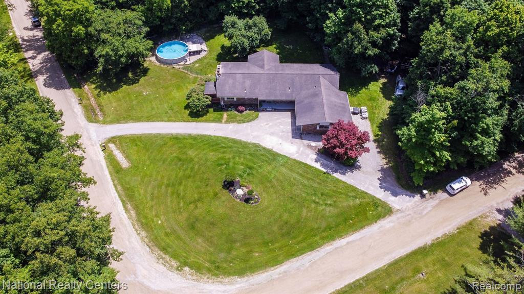 7797 BIRCKLAN Drive, Canton, MI 48187 — Photo 45