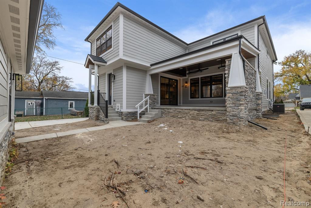 725 Arthur St, Plymouth, MI 48170 — Photo 3
