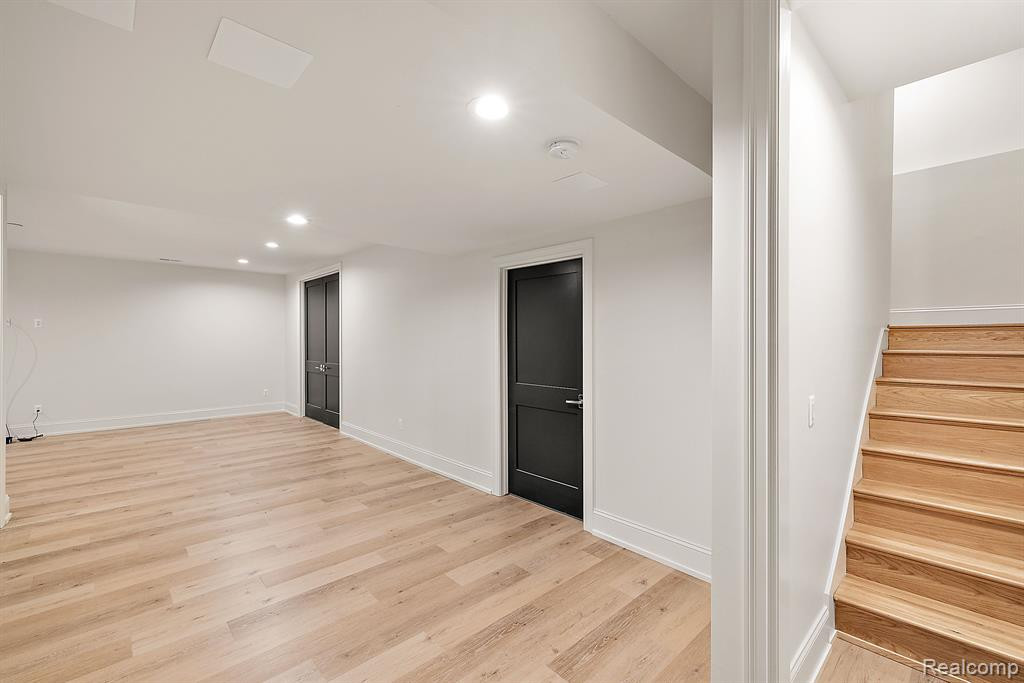 725 Arthur St, Plymouth, MI 48170 — Photo 37