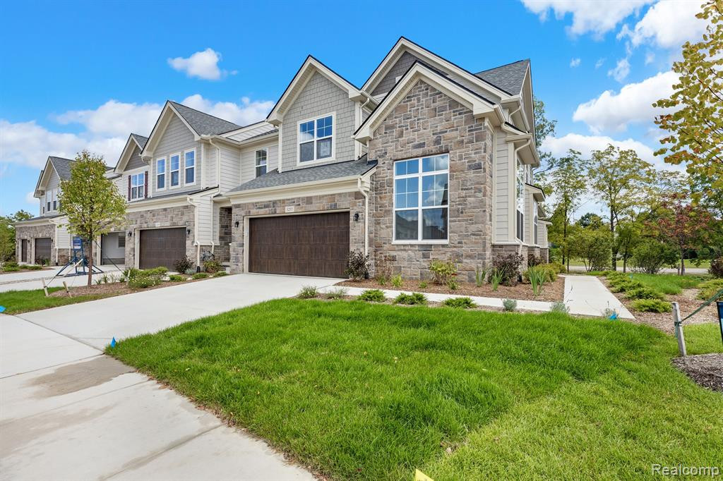 3257 BRACKLEY Drive, Ann Arbor, MI 48105 — front exterior