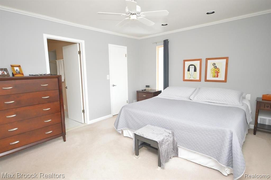 5305 FAIRWAY LN, West Bloomfield, MI 48323 — Photo 20