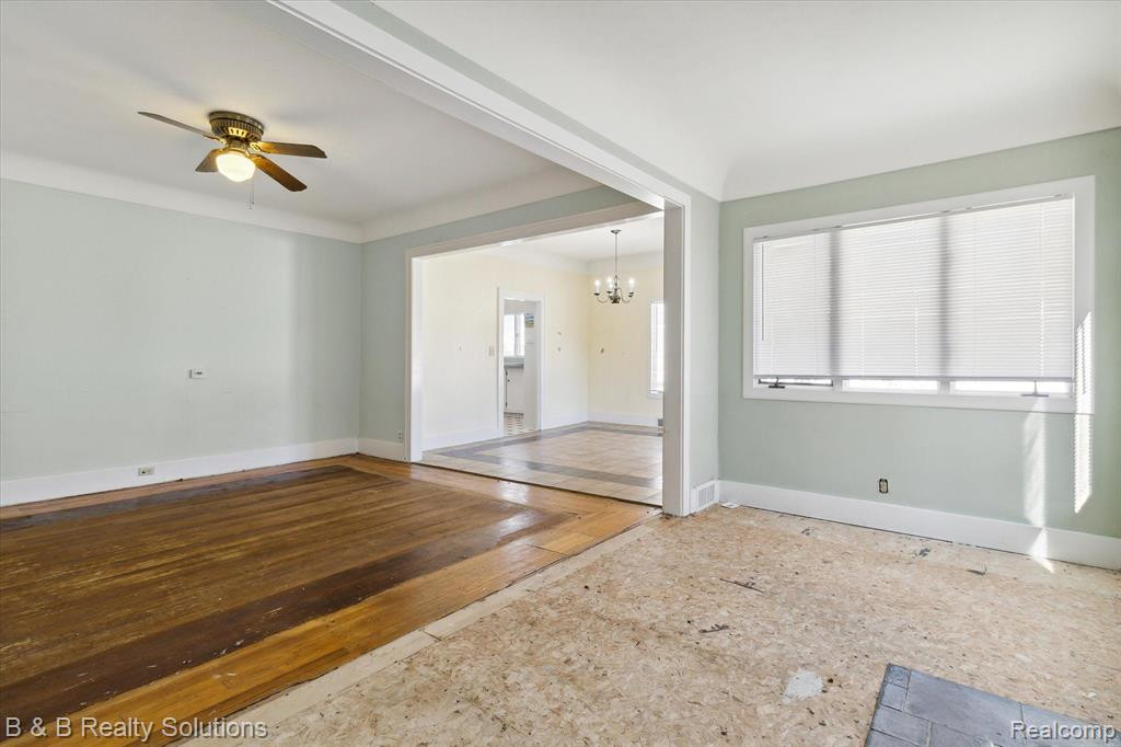 6711 JEFFERSON Road, North Branch, MI 48461 — Photo 8