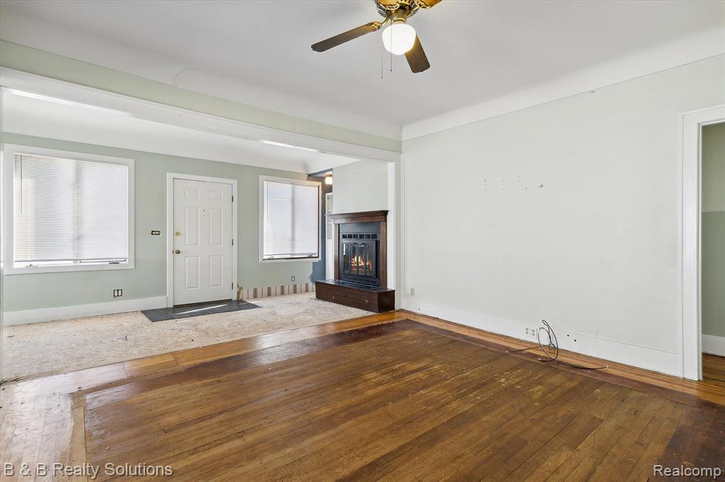6711 JEFFERSON Road, North Branch, MI 48461 — Photo 9