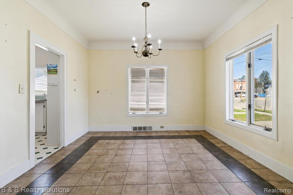 6711 JEFFERSON Road, North Branch, MI 48461 — Photo 11