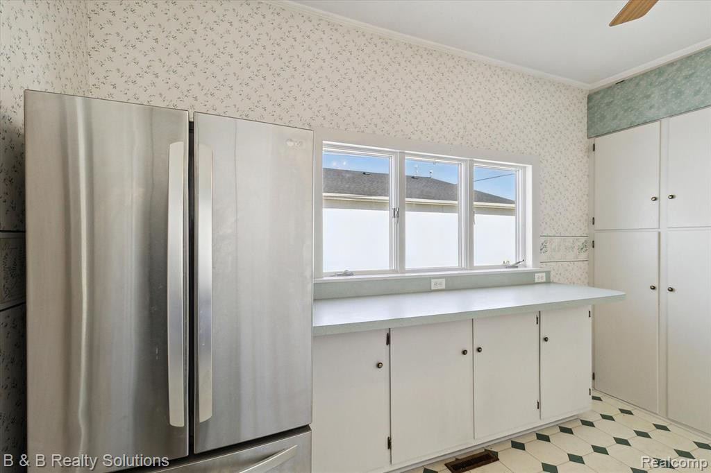 6711 JEFFERSON Road, North Branch, MI 48461 — Photo 16