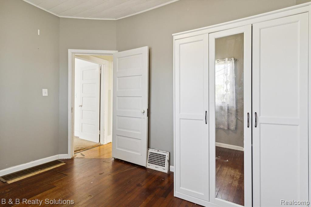 6711 JEFFERSON Road, North Branch, MI 48461 — Photo 23