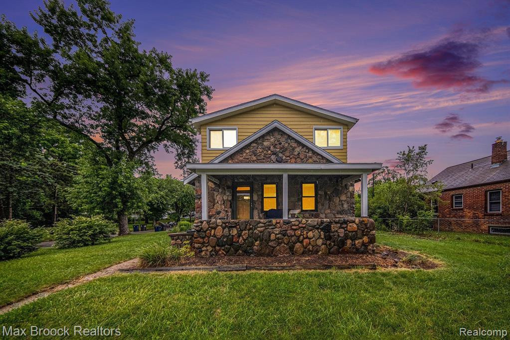 3301 PACKARD Street, Ann Arbor, MI 48108 — Photo 2