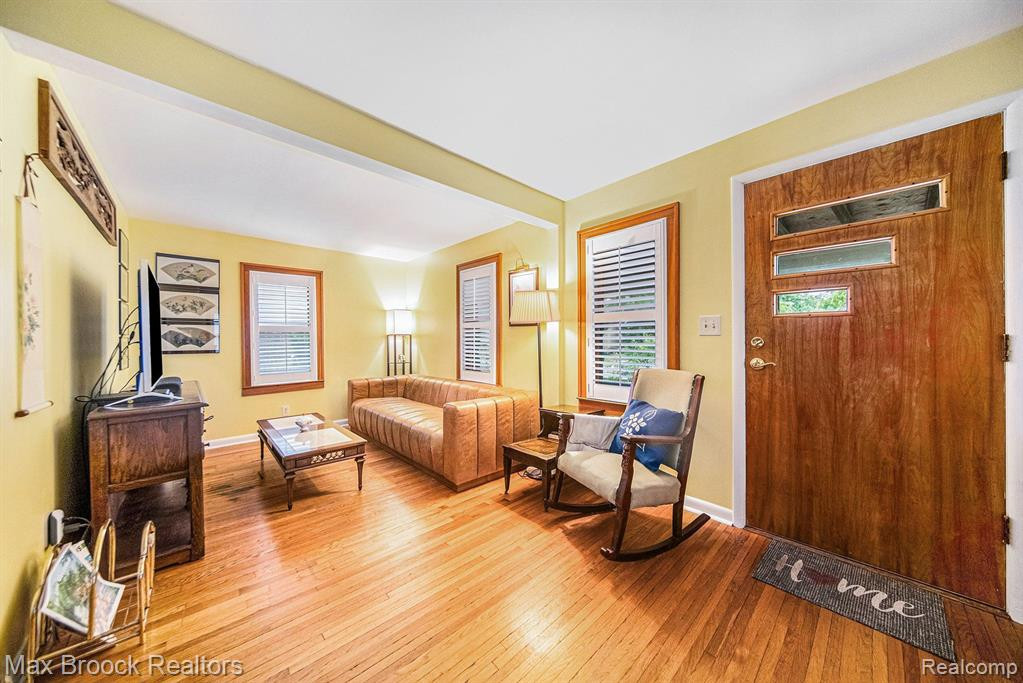 3301 PACKARD Street, Ann Arbor, MI 48108 — Photo 6