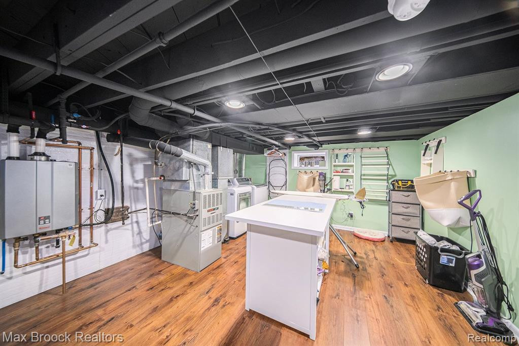 3301 PACKARD Street, Ann Arbor, MI 48108 — Photo 22