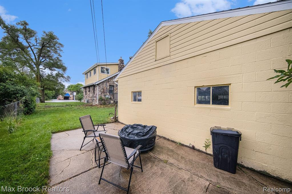 3301 PACKARD Street, Ann Arbor, MI 48108 — Photo 28
