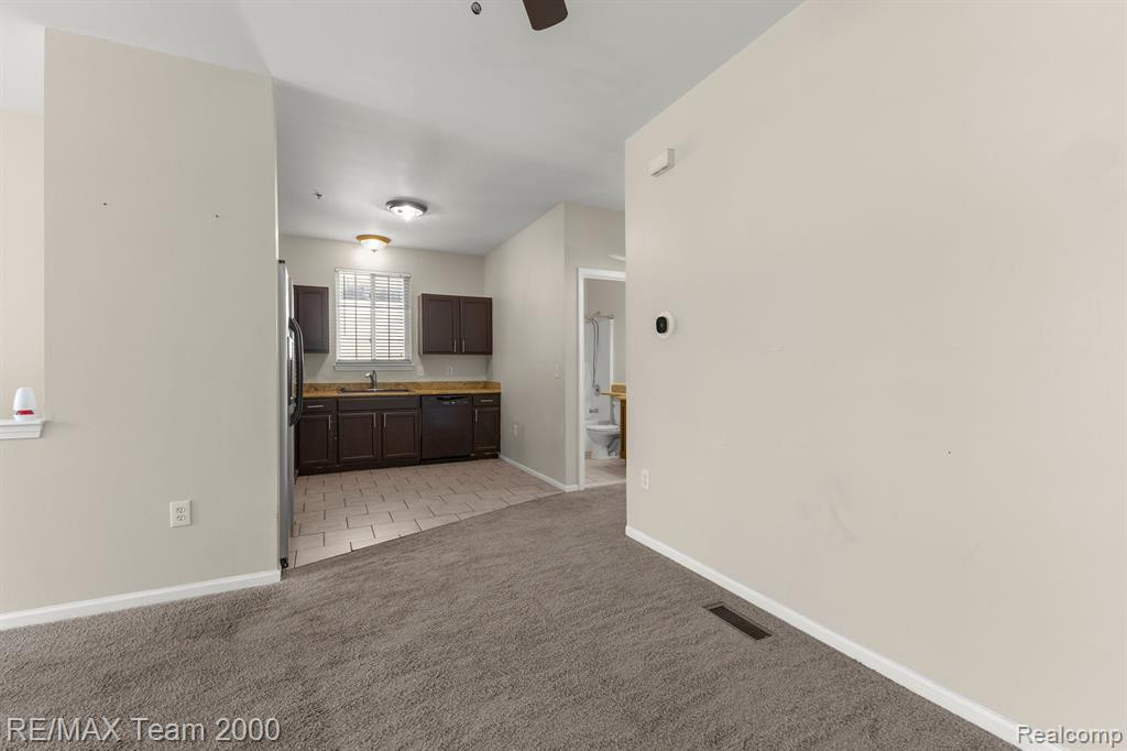 20356 RODEO, Southfield, MI 48075 — Photo 13