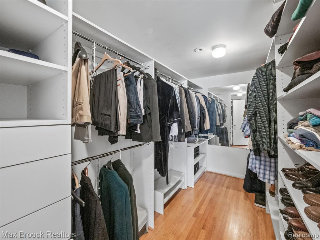 4282 STONELEIGH Road, Bloomfield Hills, MI 48302 — Photo 30