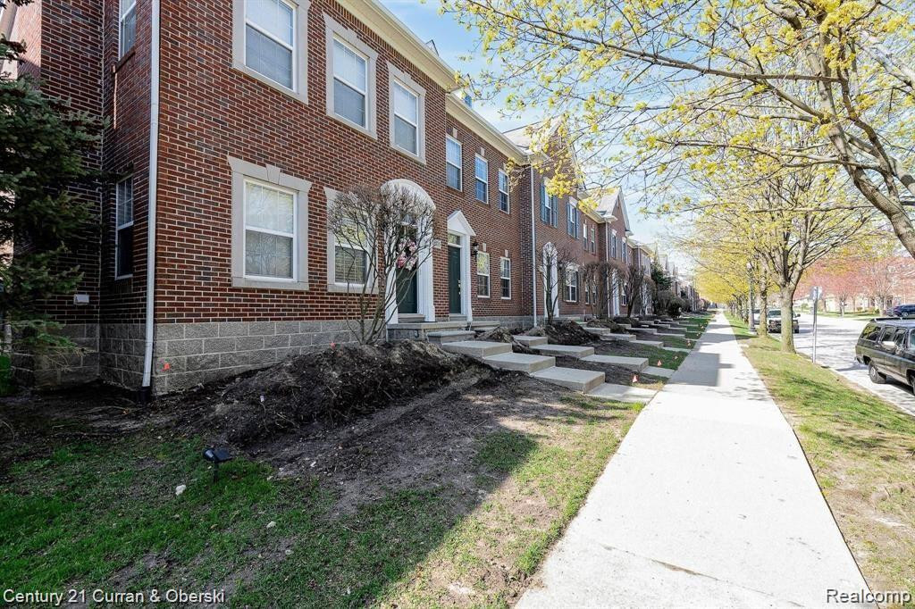 21525 Garrison Street, Dearborn, MI 48124 — front exterior