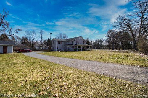 1030 WAKITO Street, Wolverine Lake, MI 48390 — Photo 5
