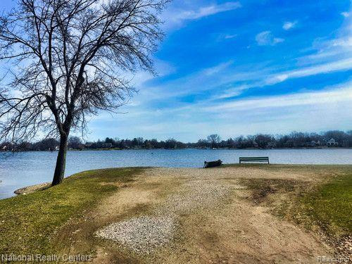 1030 WAKITO Street, Wolverine Lake, MI 48390 — Photo 14