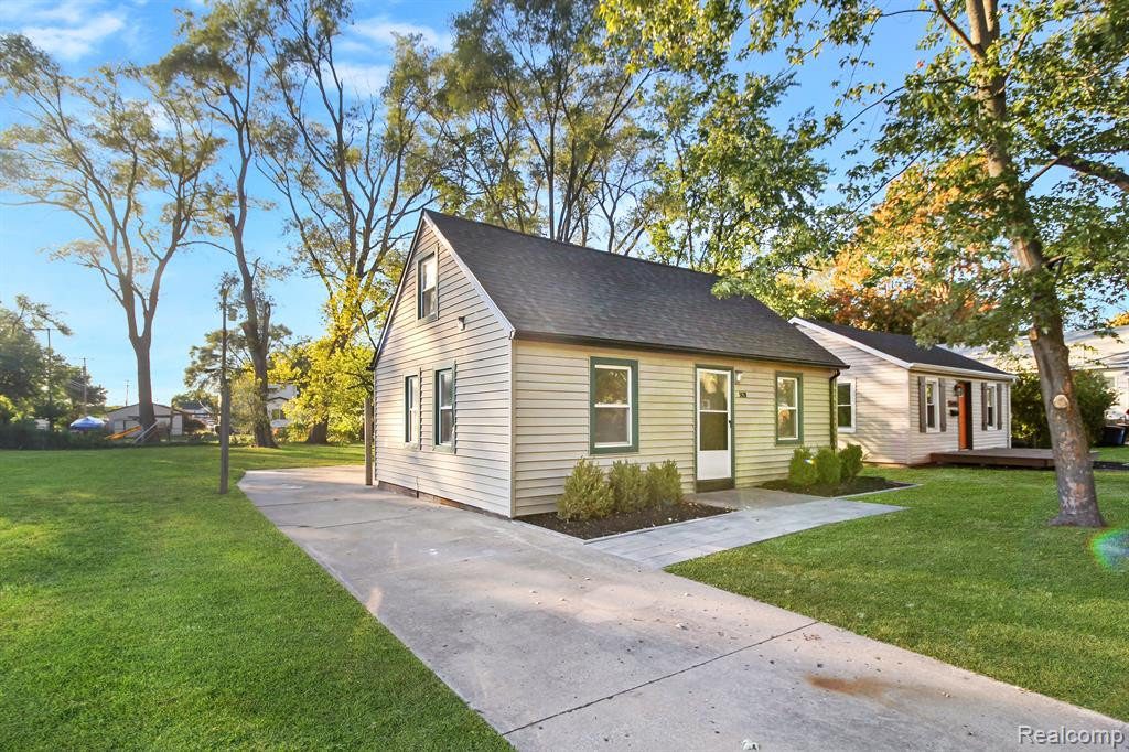 5639 N WALTON Street, Westland, MI — front exterior
