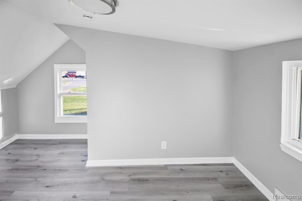 5639 N WALTON Street, Westland, MI — Photo 10