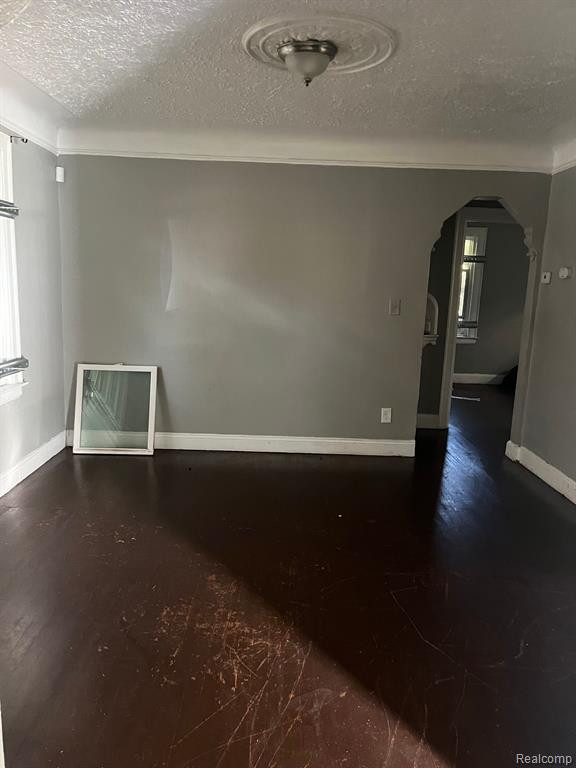 9164 HARVARD Road, Detroit, MI 48224 — Photo 4