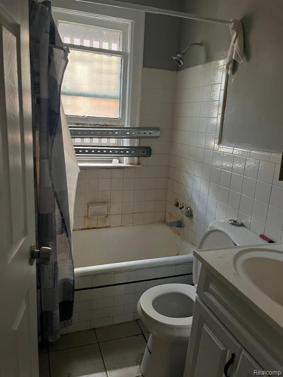 9164 HARVARD Road, Detroit, MI 48224 — Photo 8