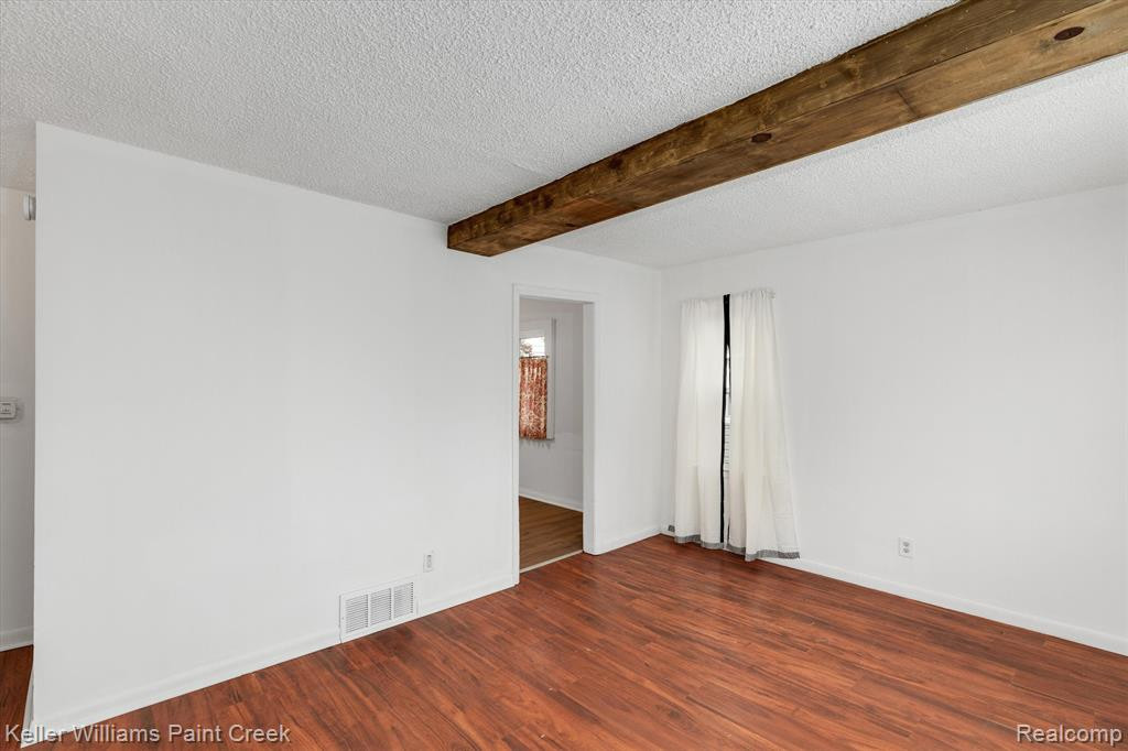 6754 STUDEBAKER Avenue, Warren, MI 48091 — Photo 3