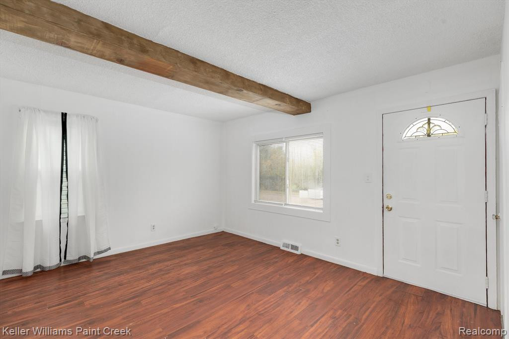 6754 STUDEBAKER Avenue, Warren, MI 48091 — Photo 4