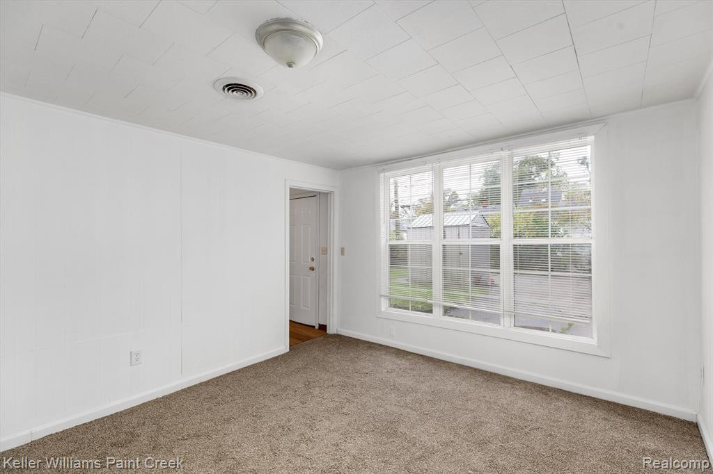 6754 STUDEBAKER Avenue, Warren, MI 48091 — Photo 11
