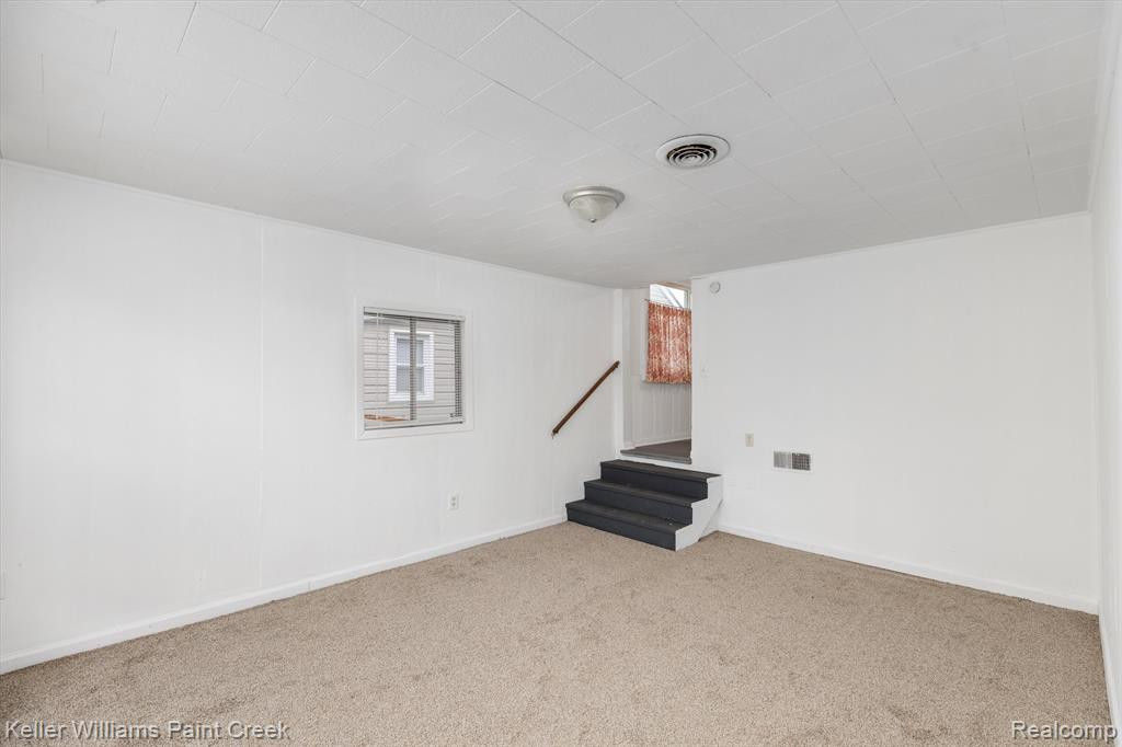 6754 STUDEBAKER Avenue, Warren, MI 48091 — Photo 12