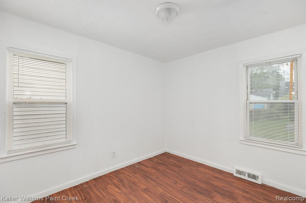 6754 STUDEBAKER Avenue, Warren, MI 48091 — Photo 19