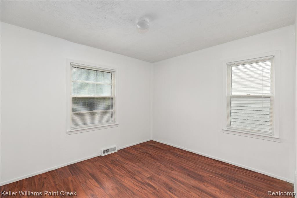 6754 STUDEBAKER Avenue, Warren, MI 48091 — Photo 21