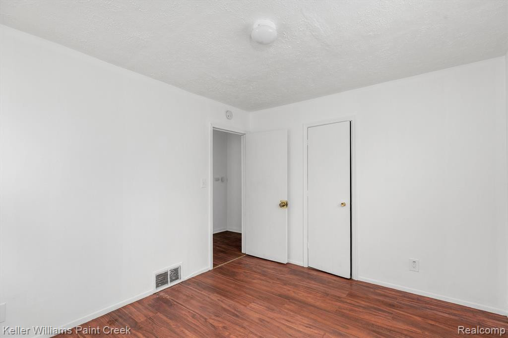 6754 STUDEBAKER Avenue, Warren, MI 48091 — Photo 22
