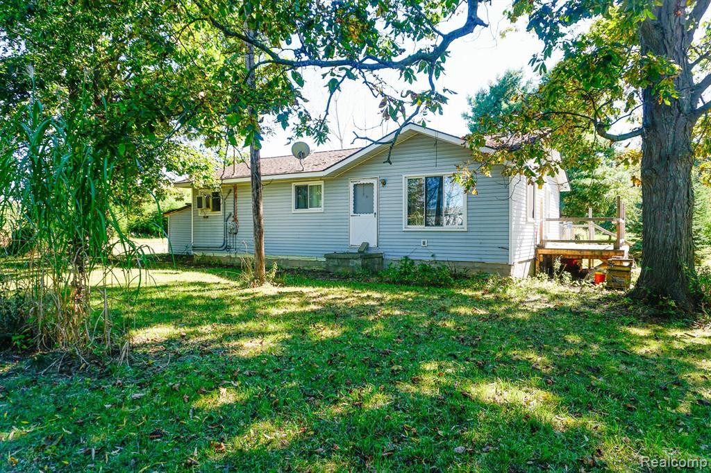 9060 BEARD Road, Byron, MI 48418 — Photo 11
