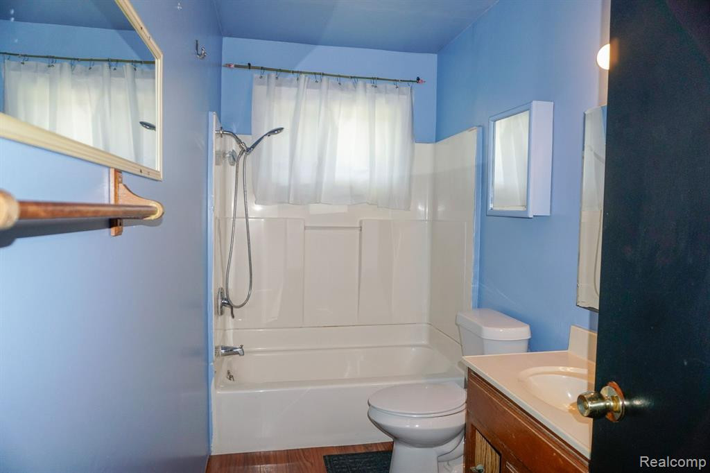 9060 BEARD Road, Byron, MI 48418 — Photo 17