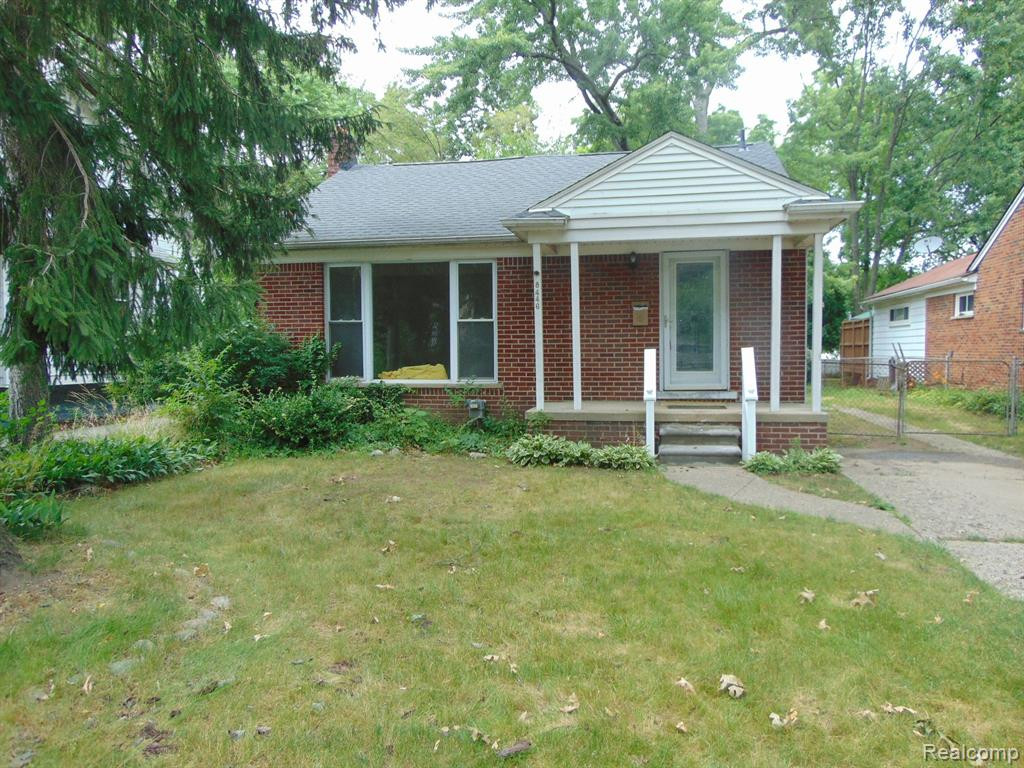8446 COLGATE Street, Oak Park, MI 48237 — front exterior