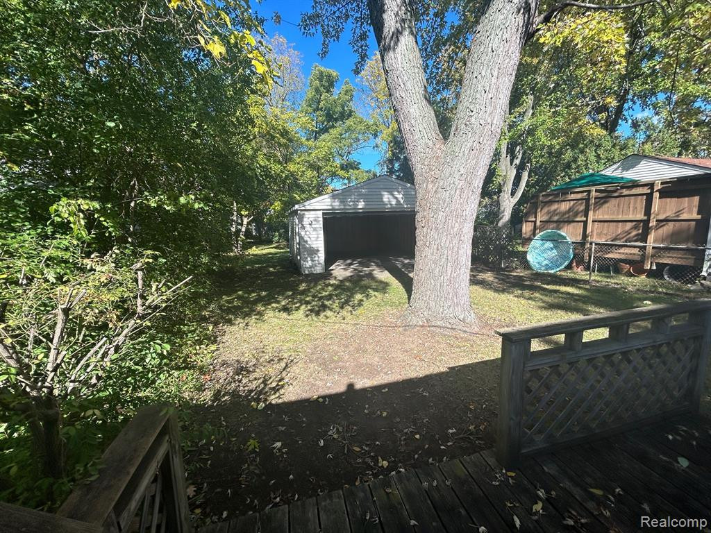 8446 COLGATE Street, Oak Park, MI 48237 — Photo 22