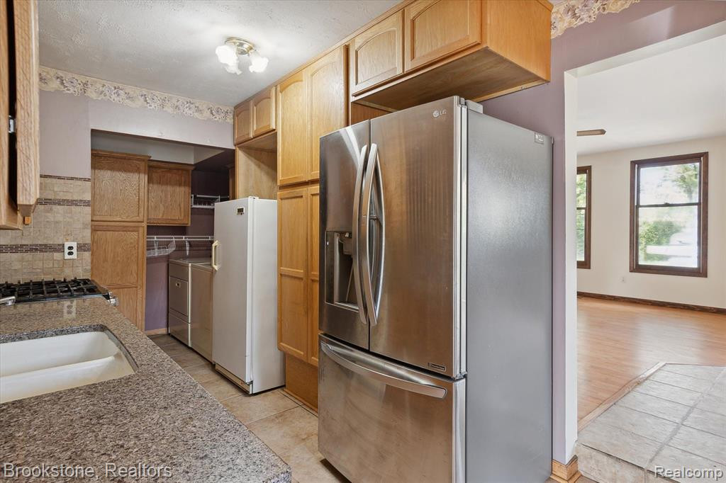 1615 Grove Road, Ypsilanti, MI 48198 — Photo 9