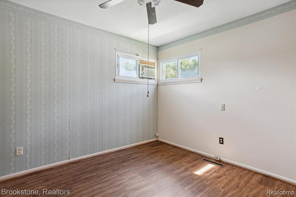 1615 Grove Road, Ypsilanti, MI 48198 — Photo 14